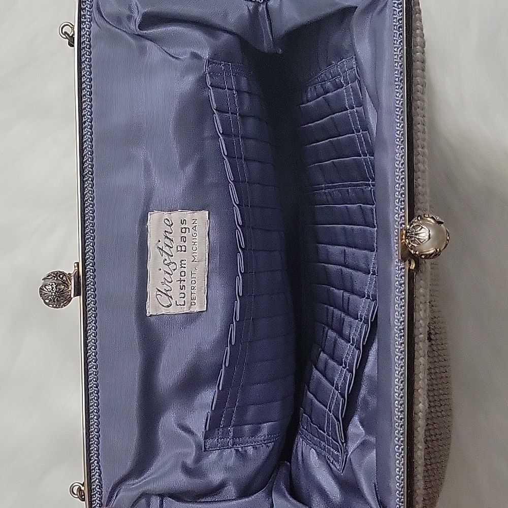 VINTAGE Purse - Picture 6 of 8